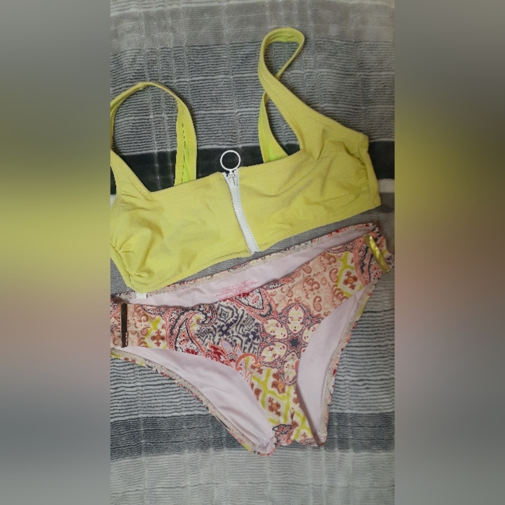 Bikini